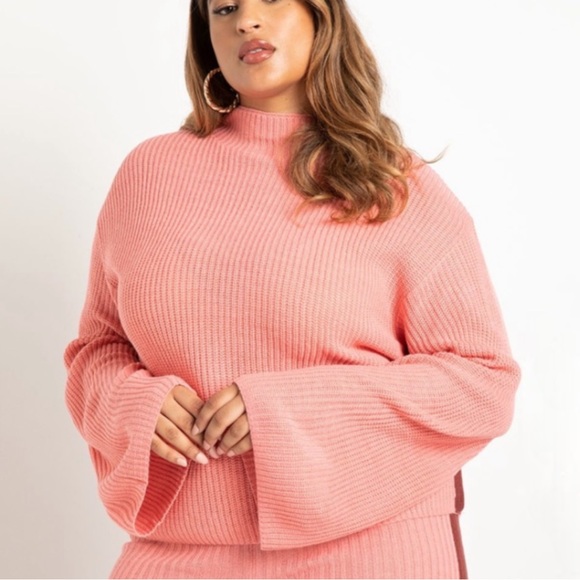 Eloquii Sweaters - ELOQUII Side Stripe Funnel Neck Sweater 🔹 Size 18 / 20